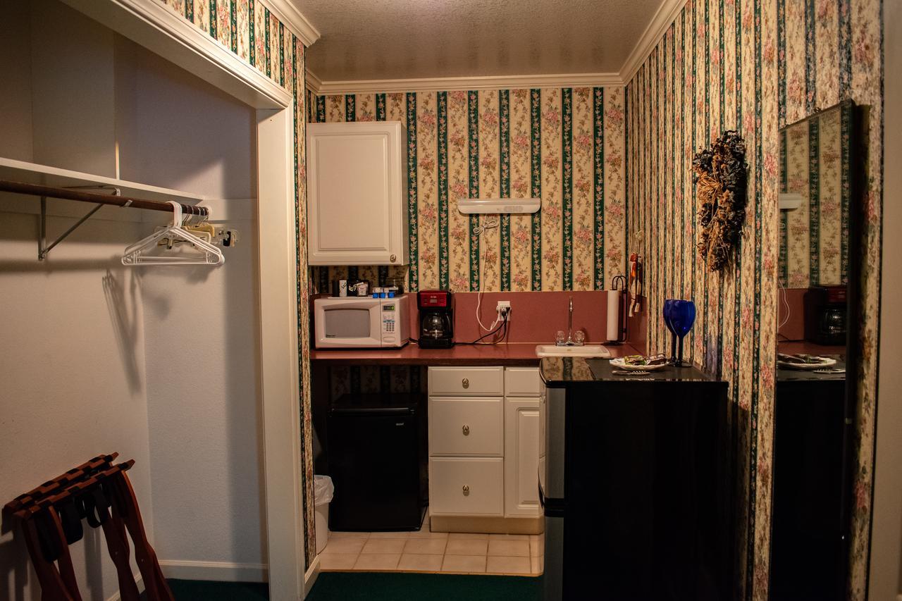 Rooster Hill Guest House Порт Анджелес Екстериор снимка