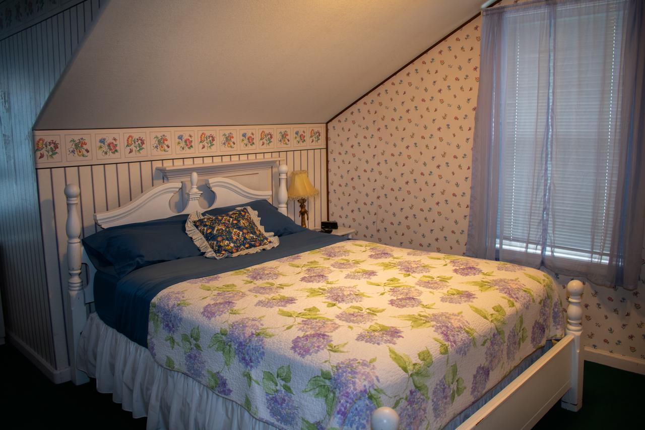 Rooster Hill Guest House Порт Анджелес Екстериор снимка
