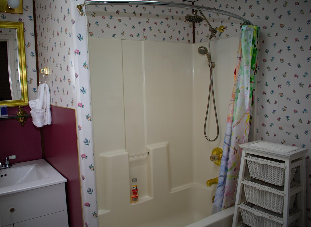 Rooster Hill Guest House Порт Анджелес Екстериор снимка