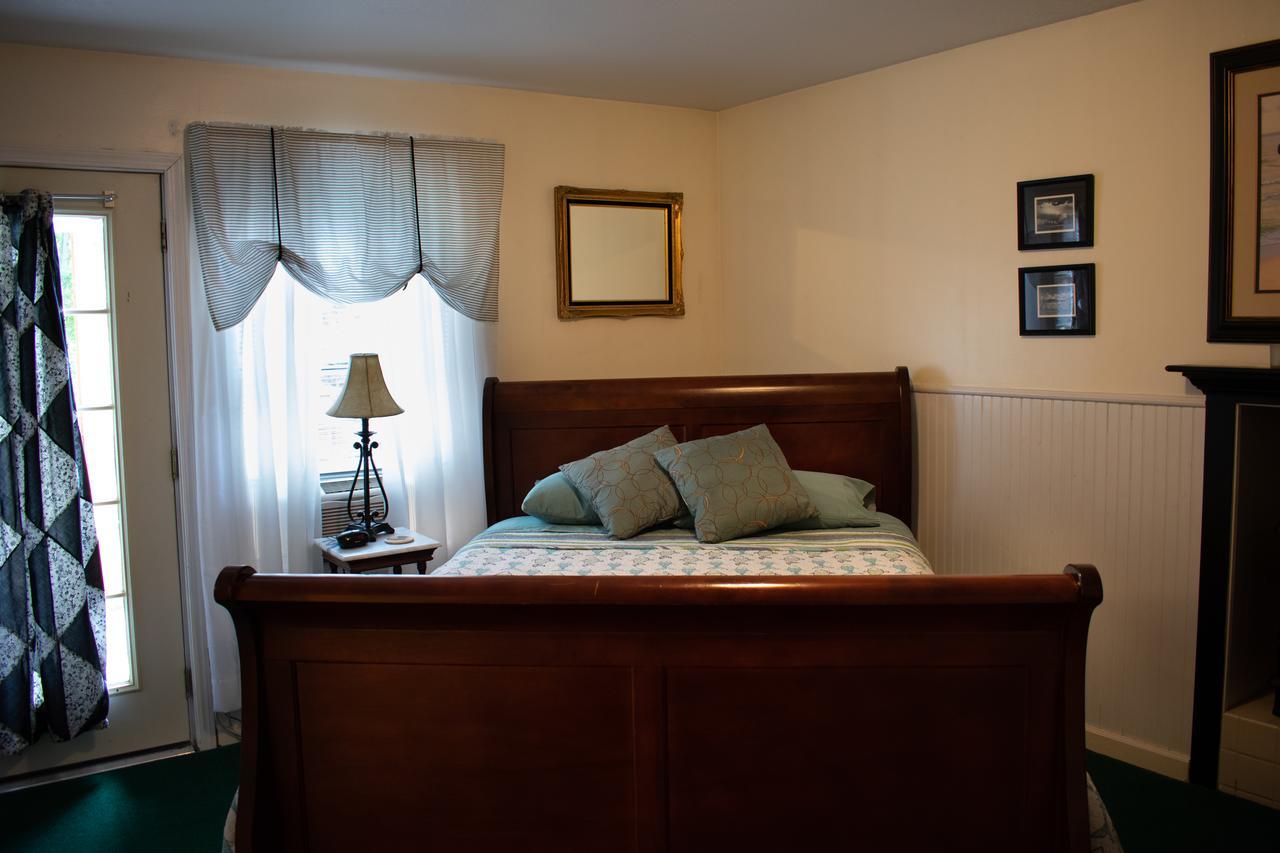 Rooster Hill Guest House Порт Анджелес Екстериор снимка
